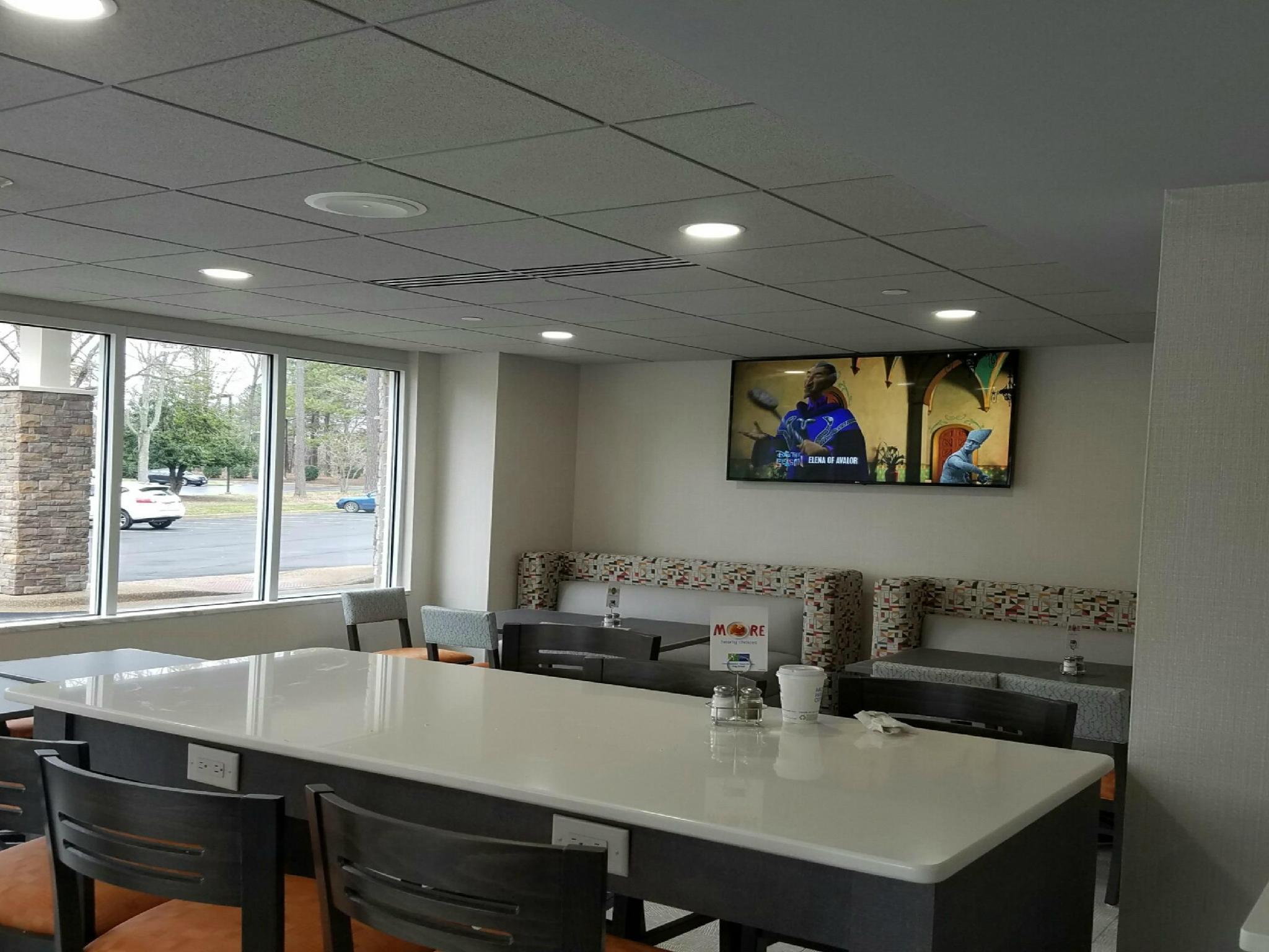 Holiday Inn Express - Williamsburg Busch Gardens Area By Ihg Exteriér fotografie