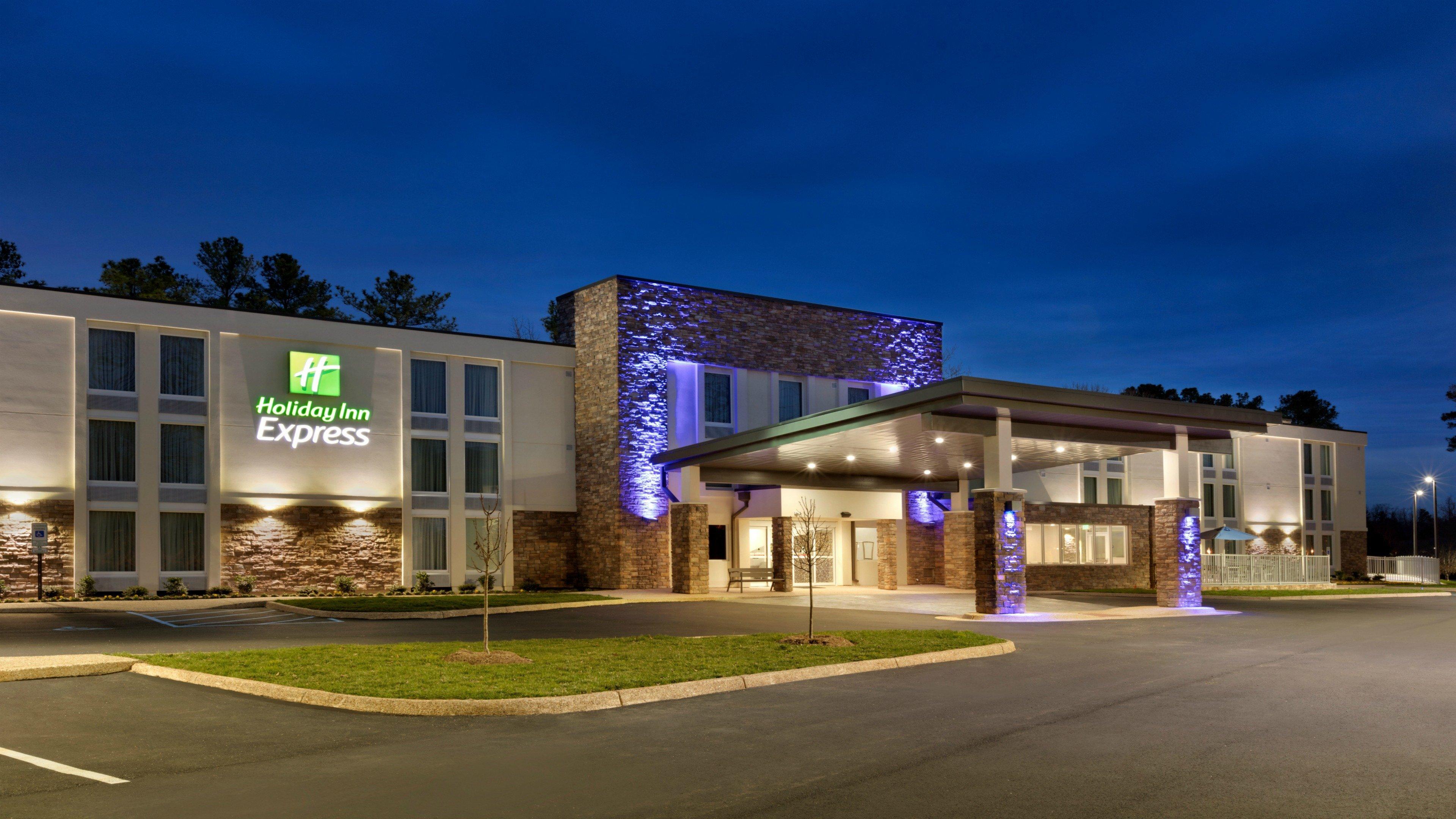 Holiday Inn Express - Williamsburg Busch Gardens Area By Ihg Exteriér fotografie